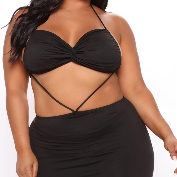 Fashion Nova Strappy Maxi Dress - Picture 5 of 8